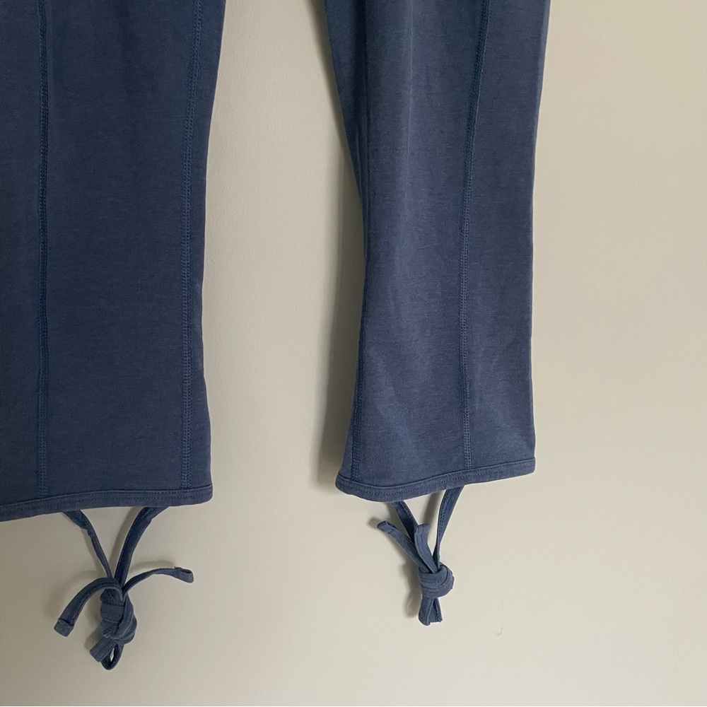 3 for $30 | Lole Cropped Tie Workout Leggings – Navy Blue Activewear Yoga Pants - Picture 2 of 7